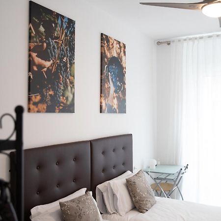 Hostal Puente De Hierro Logrono Bilik gambar